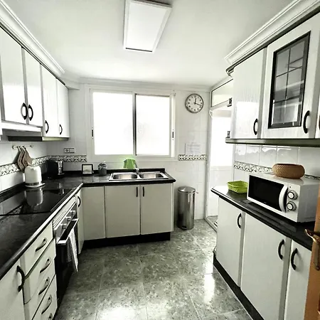 Moderno Y Acogedor Apartamento Para 6 Personas Valencia Exterior photo